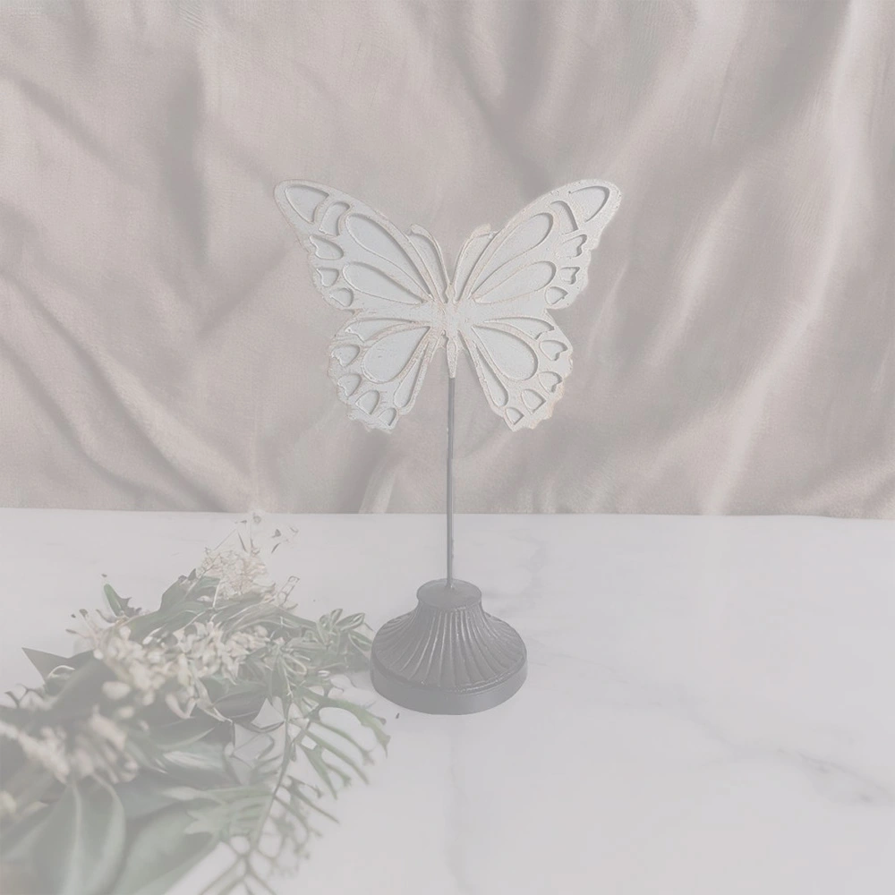 تندیس پروانه