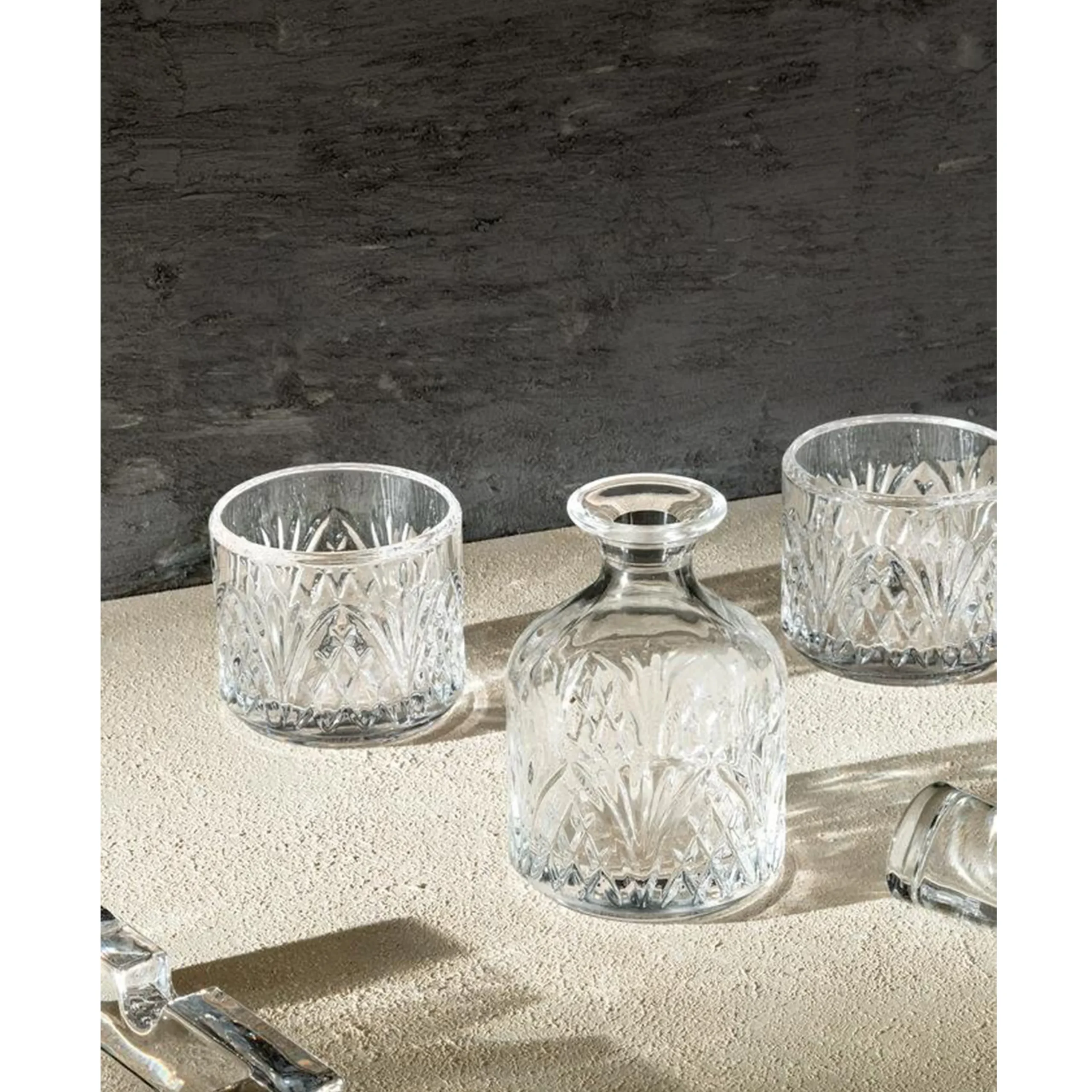 ست تنگ و لیوان مادام کوکو