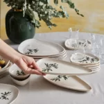 سرویس 24 پارچه صبحانه خوری کاراجا مدل New Alyvia