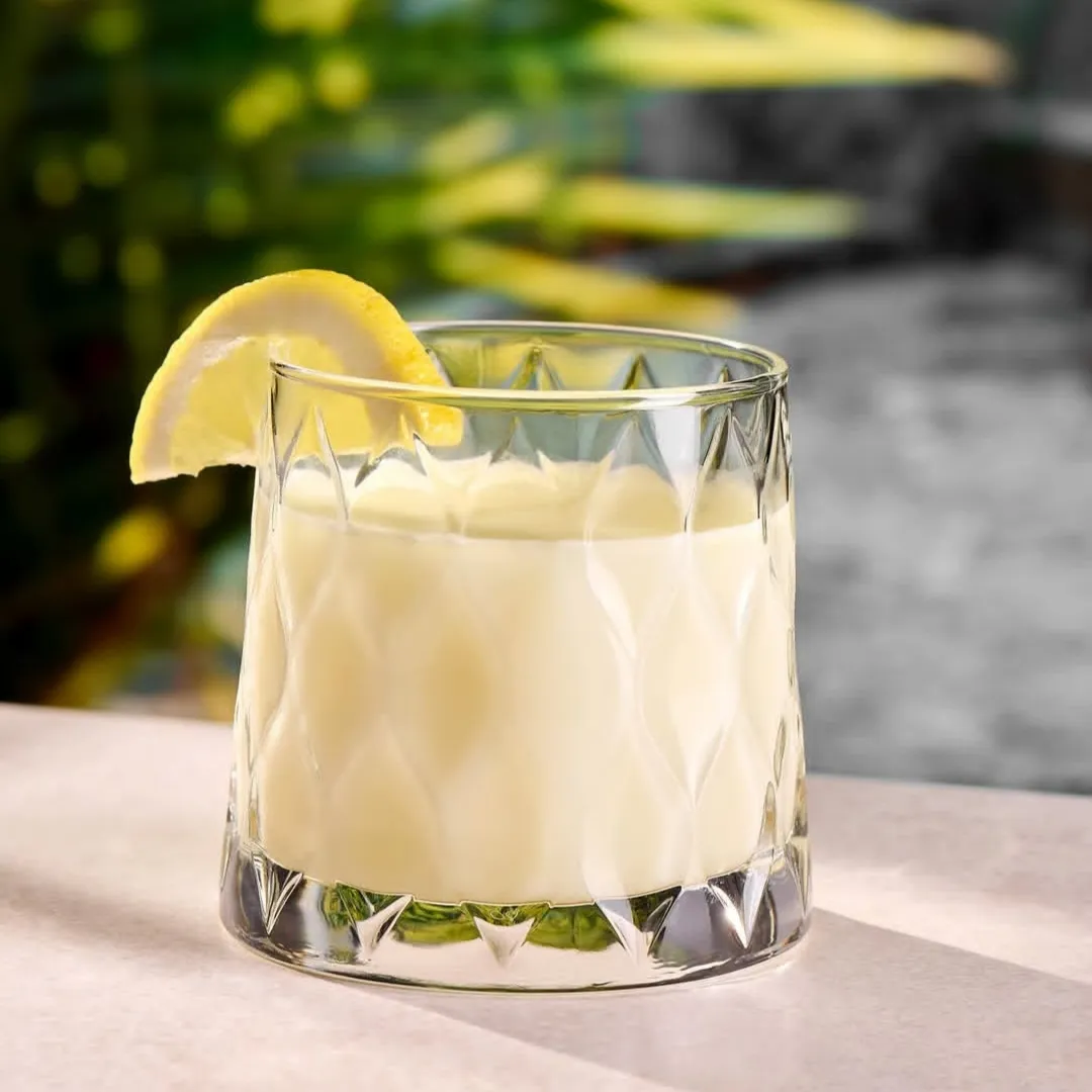 نیم لیوان پاشاباغچه مدل leafy نیم لیوان پاشاباغچه مدل leafy