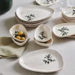 سرویس 24 پارچه صبحانه خوری کاراجا مدل New Alyvia